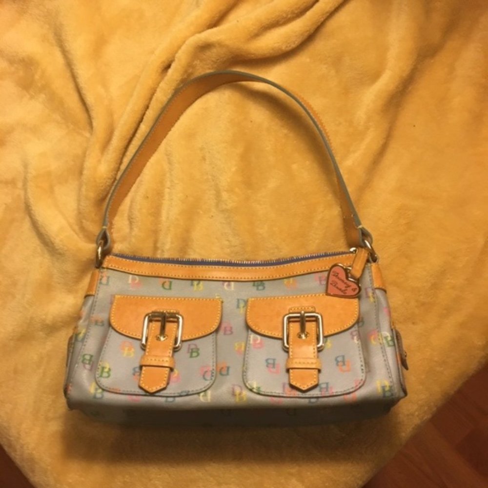 Dooney Bourke Petite Bag